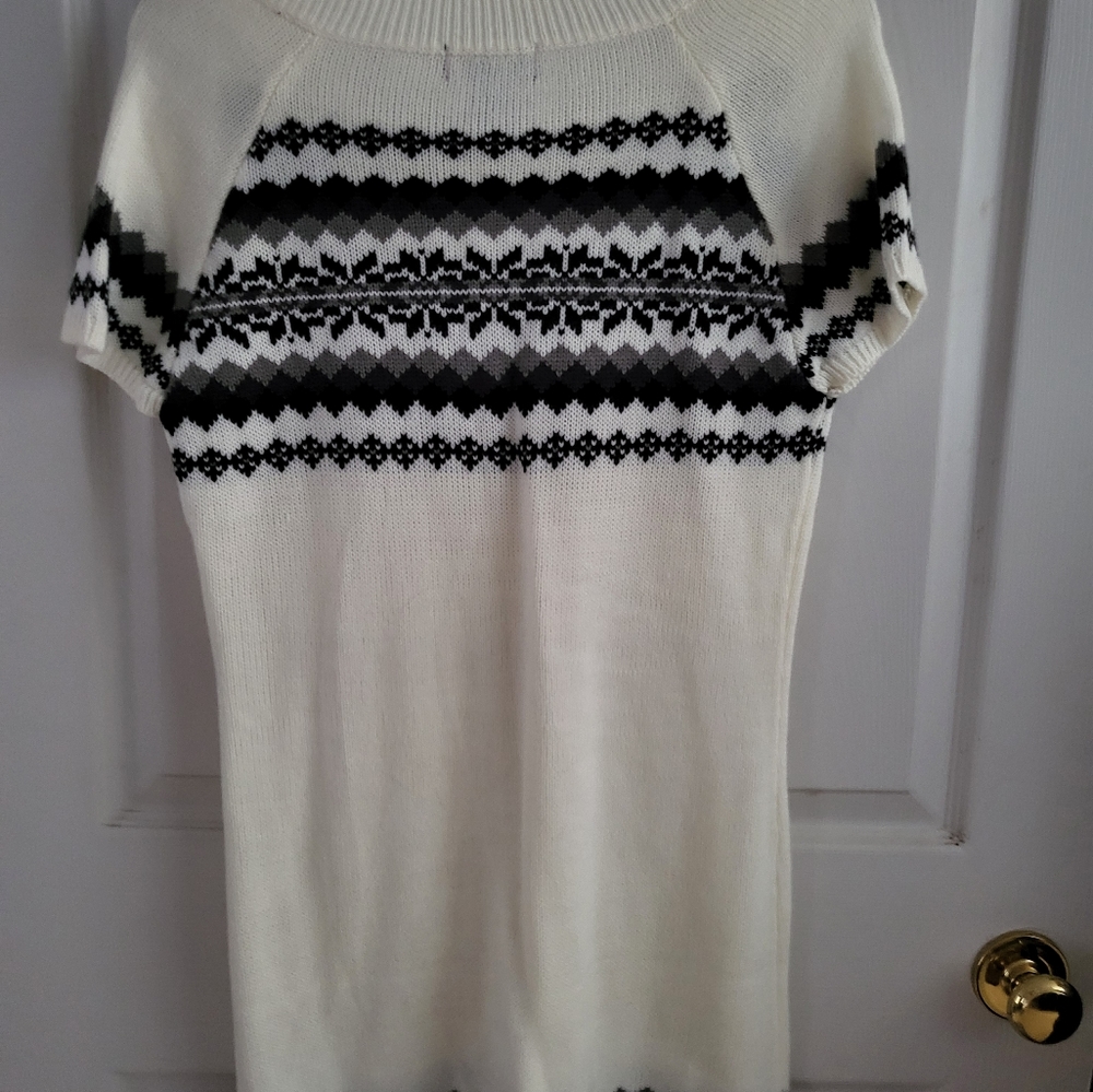 Tunic sweater - Picture 3 of 3